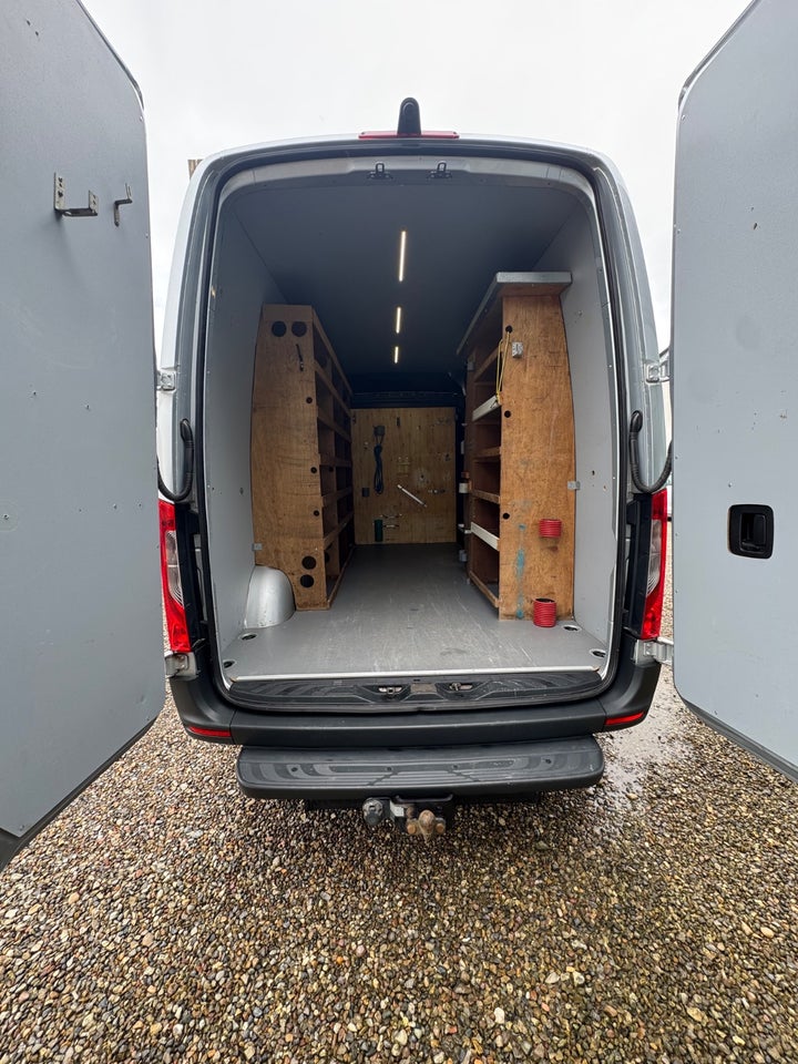 Mercedes Sprinter 316 2,2 CDi A2 Kassevogn aut. RWD