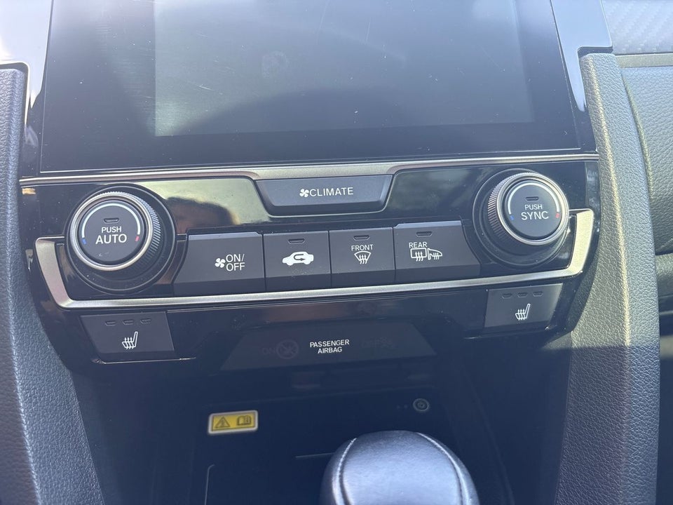Honda Civic 1,5 VTEC Turbo Sport+ CVT 5d