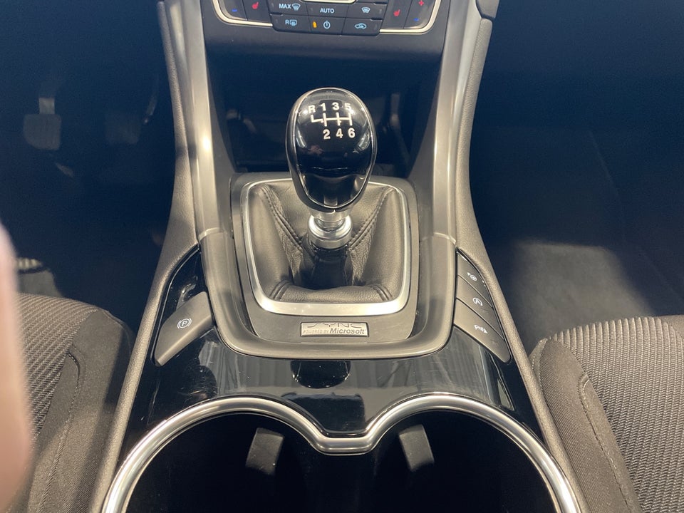 Ford Mondeo 1,5 SCTi 160 Titanium 5d