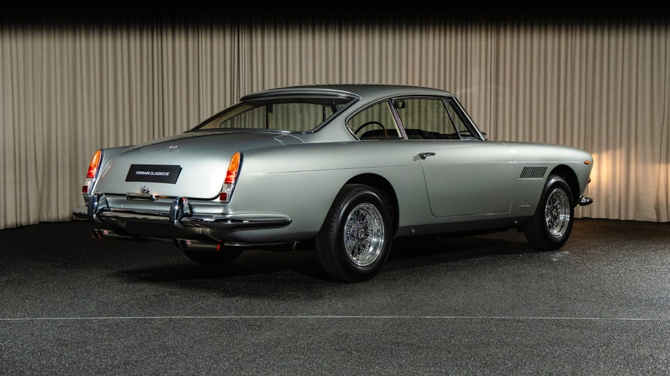 Ferrari 250 GTE 3,0  2d