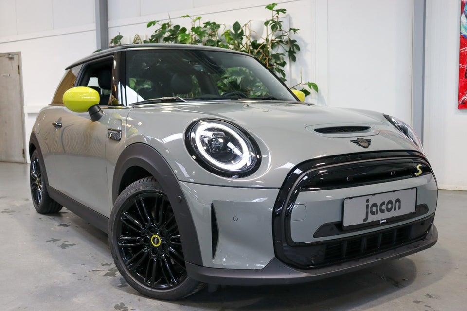 MINI Cooper SE Yours Trim 3d