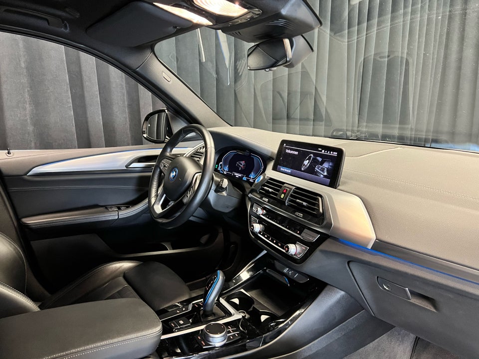 BMW iX3 Charged Plus 5d