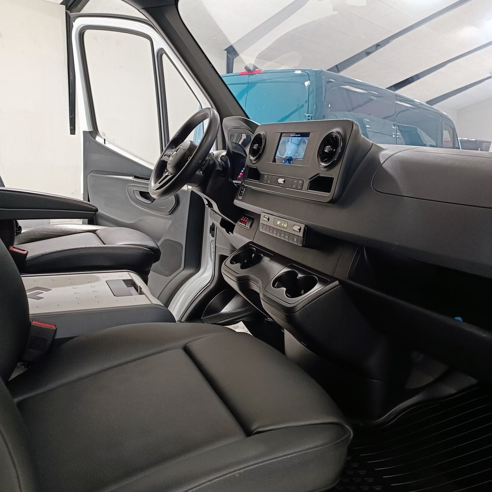 Mercedes Sprinter 315 2,0 CDi A2 Kassevogn aut. FWD