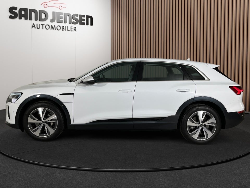 Audi Q8 e-tron 50 Advanced quattro 5d