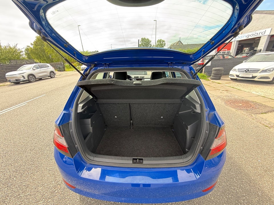 Skoda Fabia 1,0 MPi 60 Ambition 5d