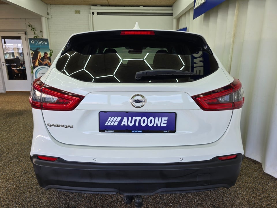 Nissan Qashqai 1,2 Dig-T 115 N-Connecta X-tr. 5d