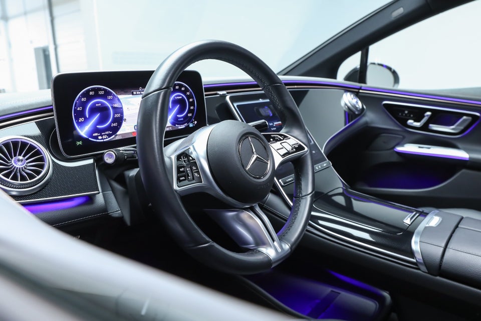 Mercedes EQE300 AMG Line 4d