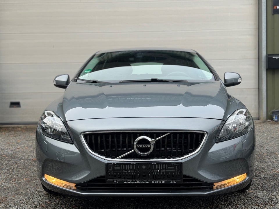 Volvo V40 2,0 D2 120 Business Advanced 5d