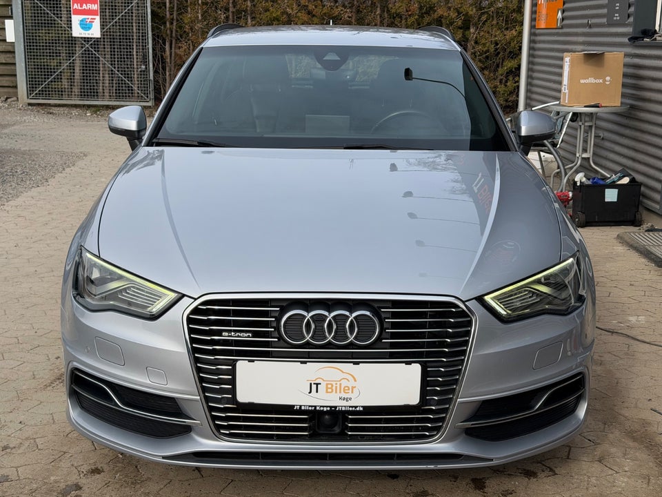 Audi A3 1,4 e-tron Ambition Sportback S-tr. 5d
