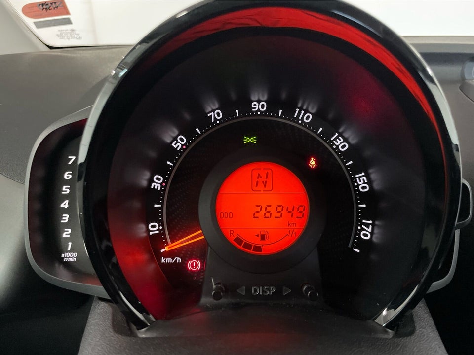 Toyota Aygo 1,0 VVT-i x-pression x-shift 5d