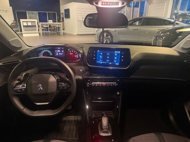 Peugeot 208 1,2 PureTech 100 Allure EAT8 5d