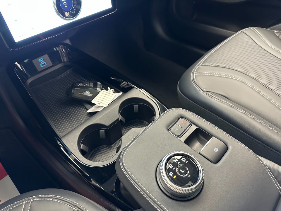 Ford Mustang Mach-E 75 Premium Standard Range 5d