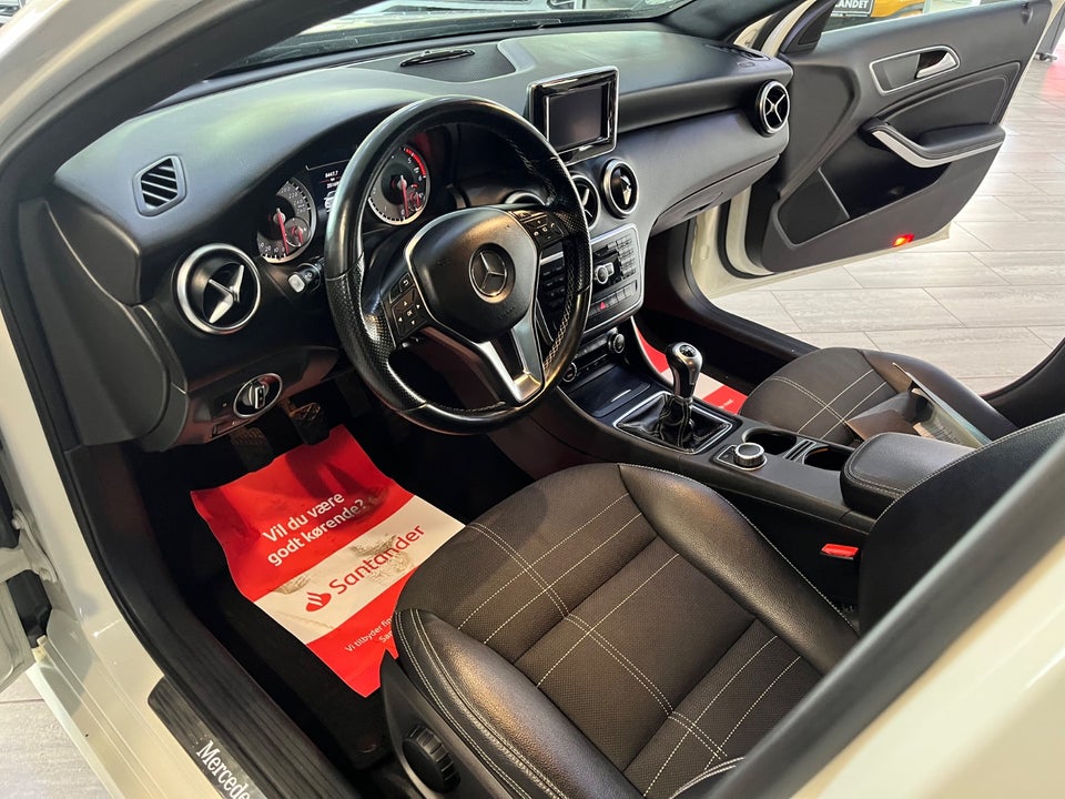 Mercedes A180 1,5 CDi Urban 5d