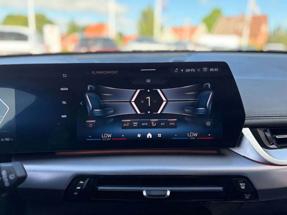 BMW iX1 eDrive20 M-Sport 5d