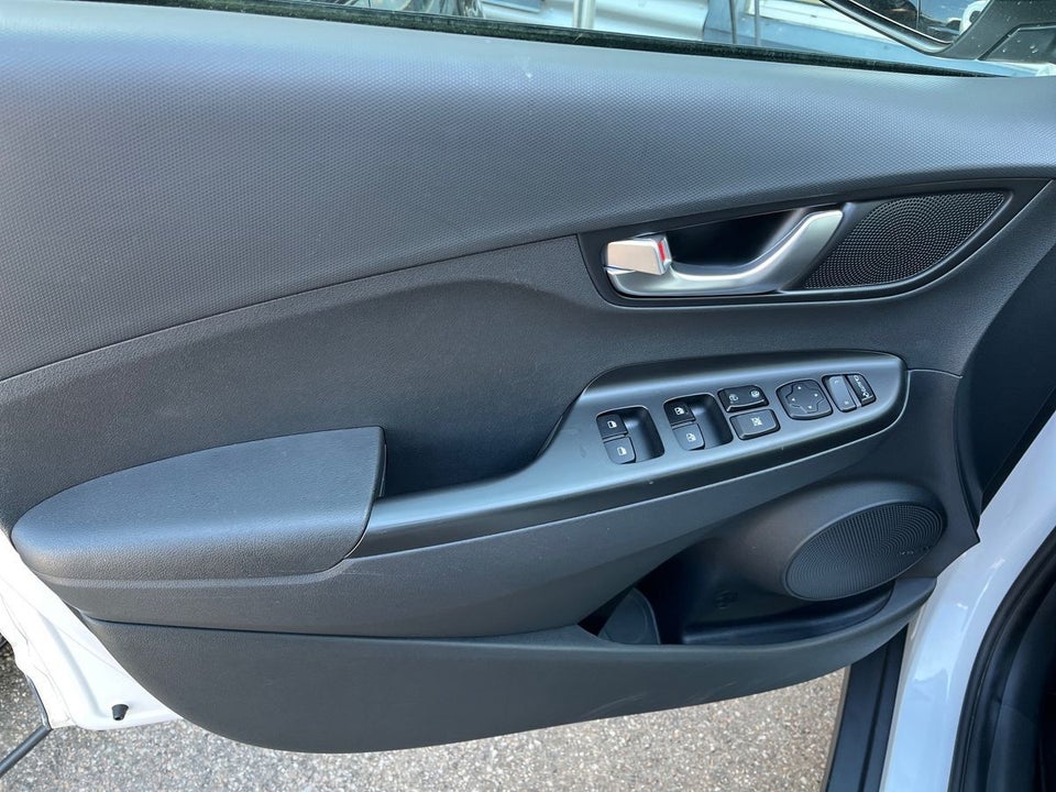 Hyundai Kona 39 EV Advanced 5d