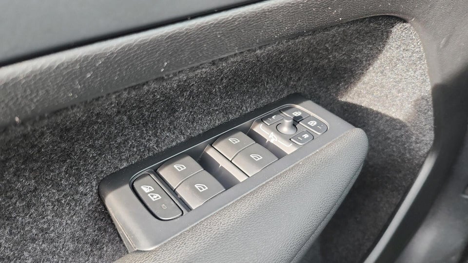 Volvo XC40 P6 ReCharge Core 5d