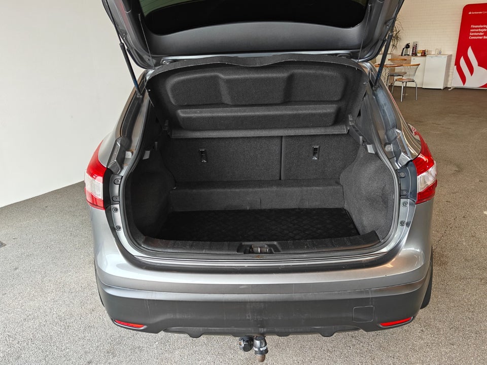 Nissan Qashqai 1,5 dCi 110 Acenta 5d