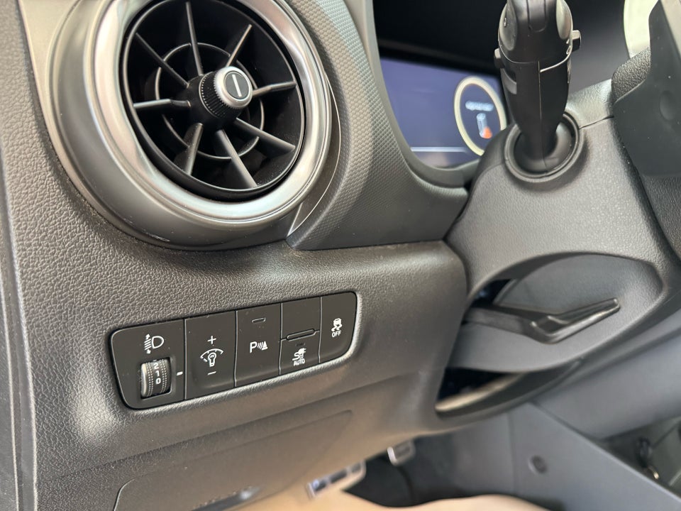 Hyundai Kona 64 EV Trend 5d