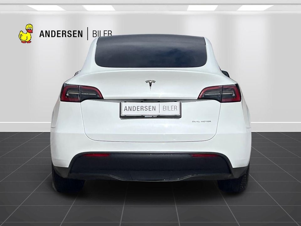 Tesla Model Y Long Range AWD 5d