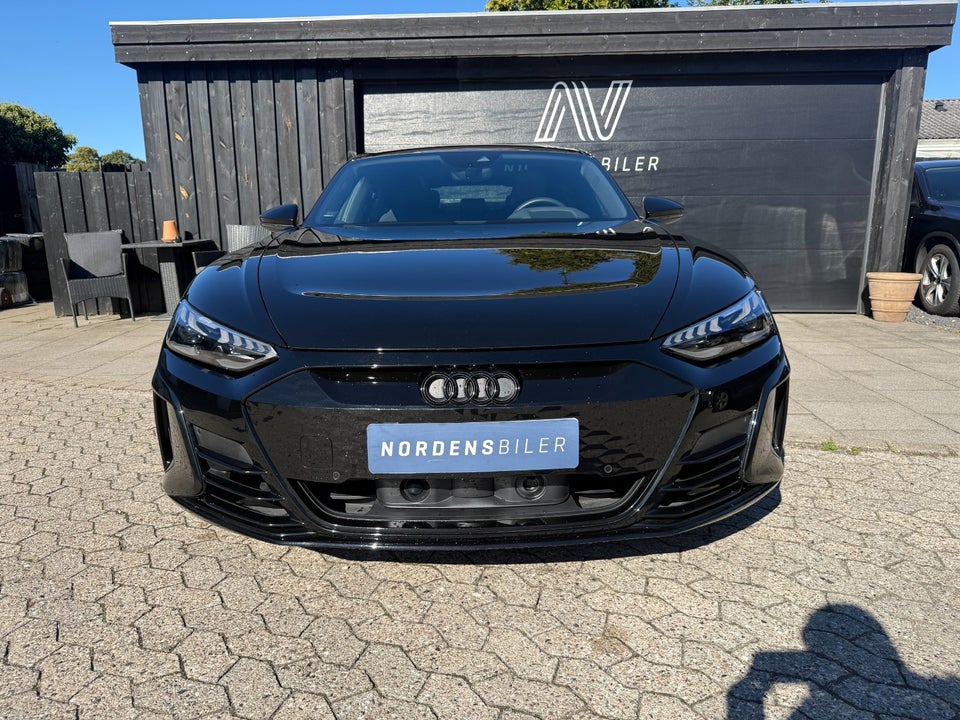 Audi e-tron GT quattro 4d