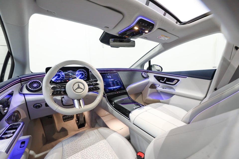 Mercedes EQE350 AMG Line 4d