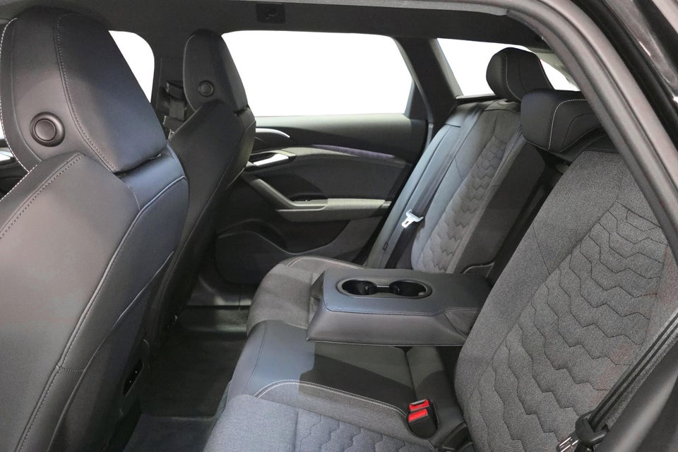 Audi A6 e-tron S-line plus Avant 5d