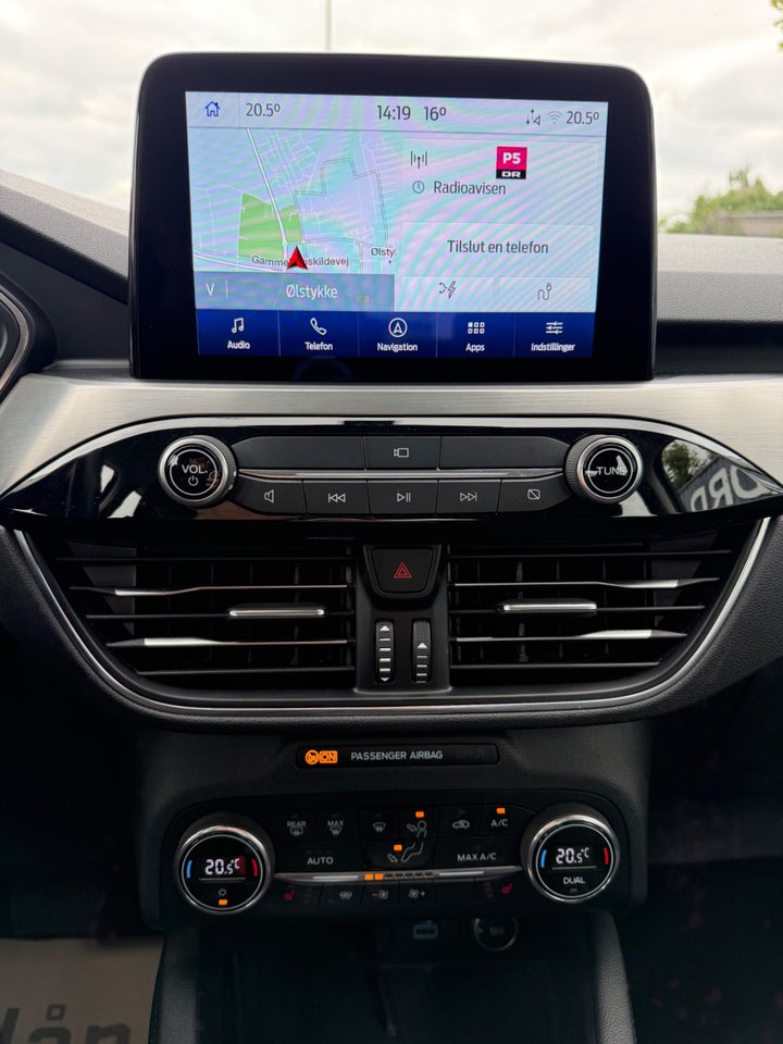 Ford Kuga 2,5 PHEV Titanium CVT 5d