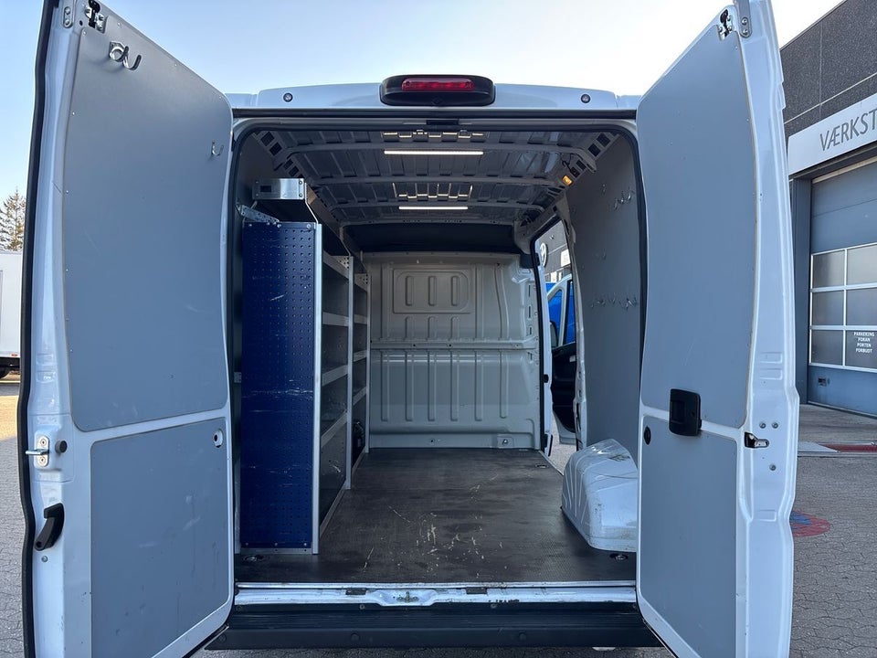 Fiat Ducato 35 2,2 MJT 140 Kassevogn L2H2 Easy Pro