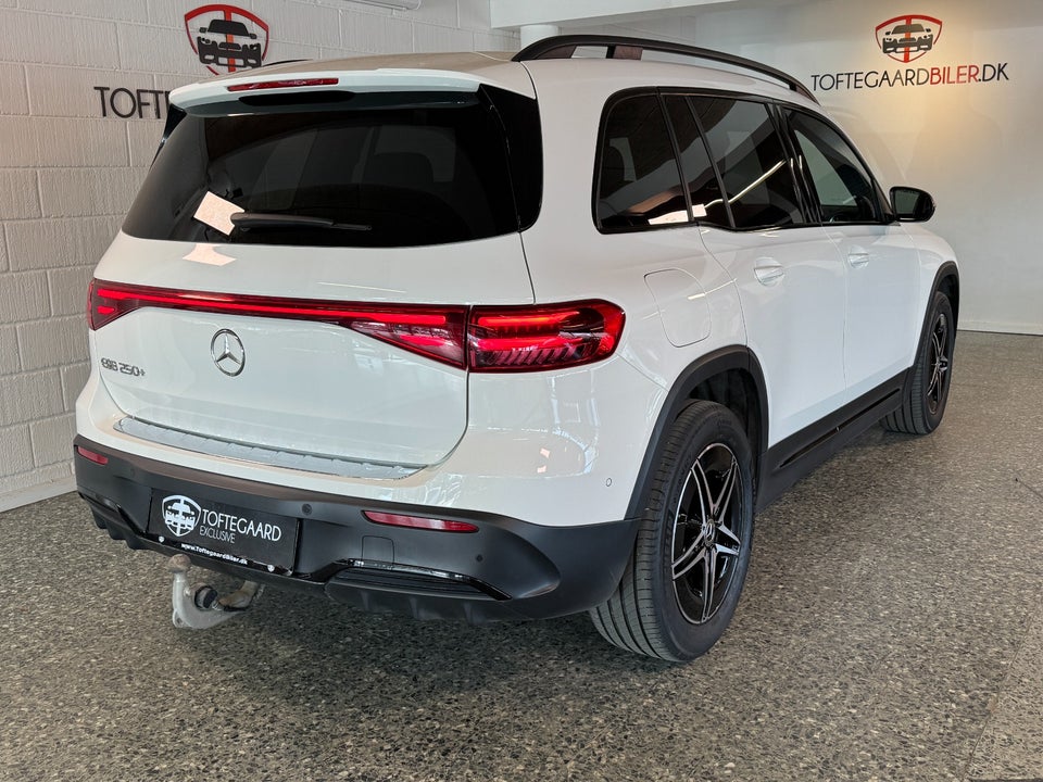 Mercedes EQB250+ AMG Line Advance Plus 5d