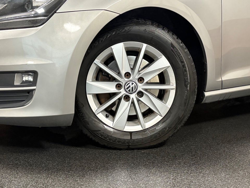 VW Golf VII 1,4 TSi 122 Comfortline BMT 5d