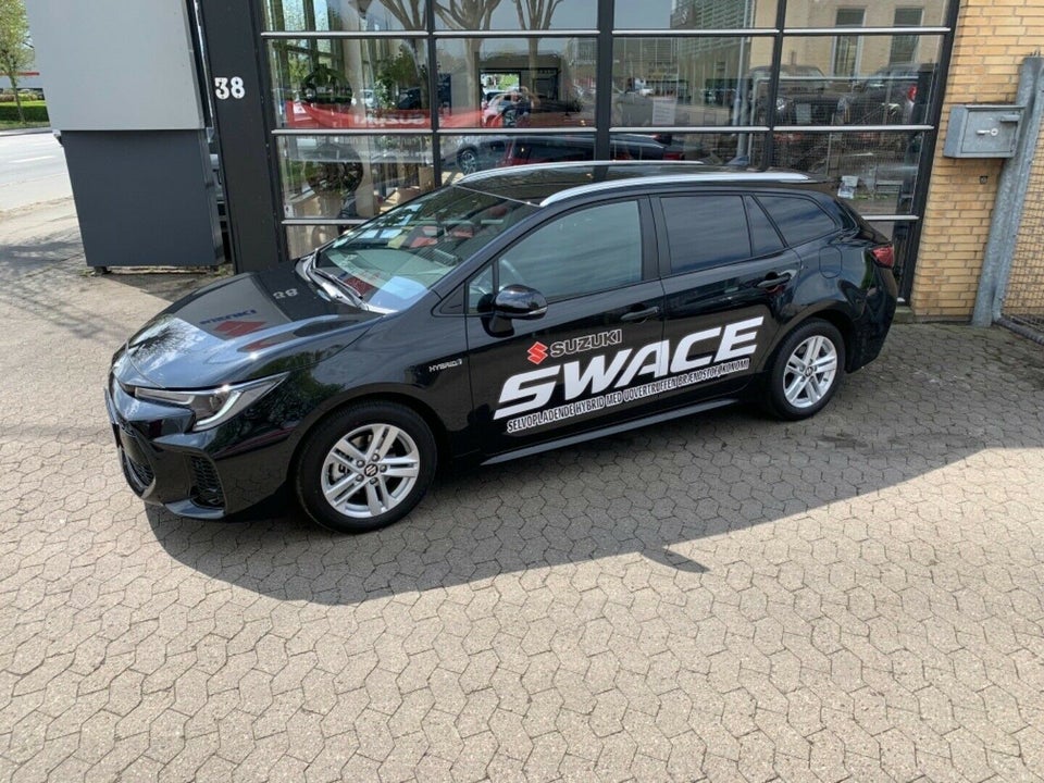 Suzuki Swace 1,8 HEV Exclusive stc. e-CVT 5d