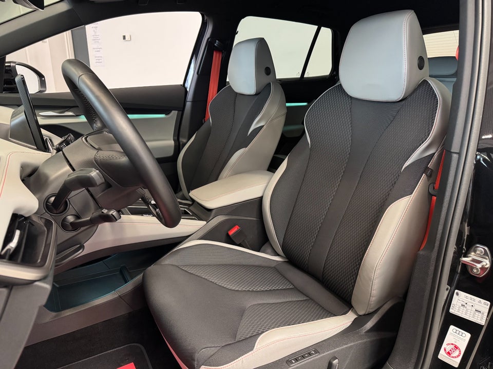 Skoda Elroq 85 iV Lodge 5d