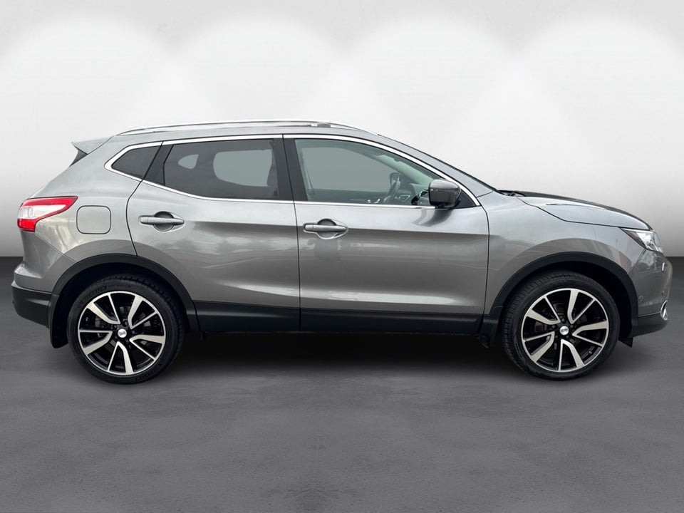 Nissan Qashqai 1,2 Dig-T 115 Tekna 5d