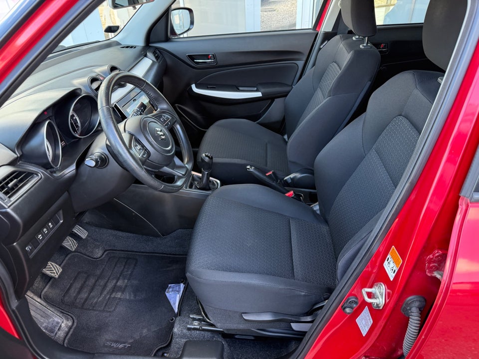 Suzuki Swift 1,2 Dualjet mHybrid Action 5d