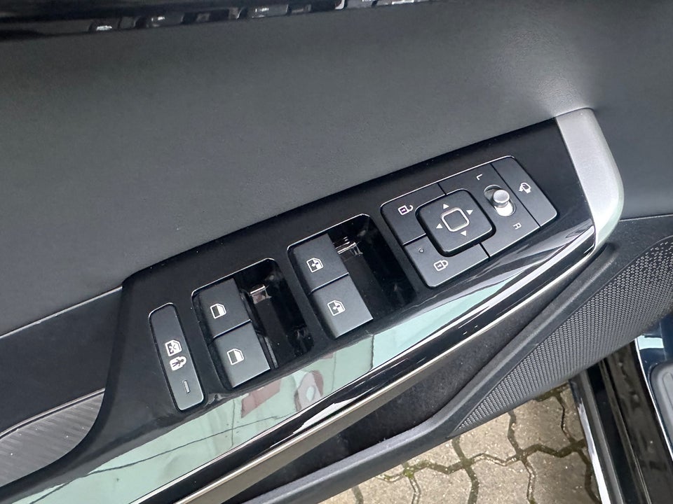 Kia EV6 77 Long Range Upgrade 5d