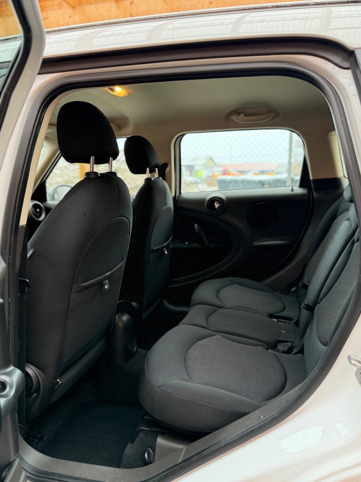 MINI Countryman Cooper 1,6 D 5d