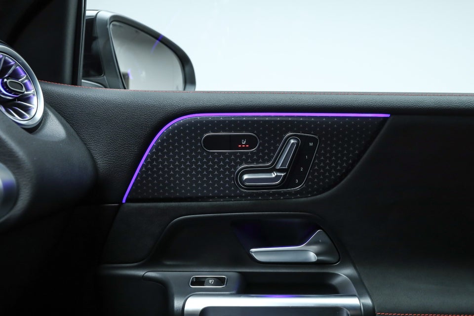 Mercedes EQB250+ AMG Premium 7prs 5d