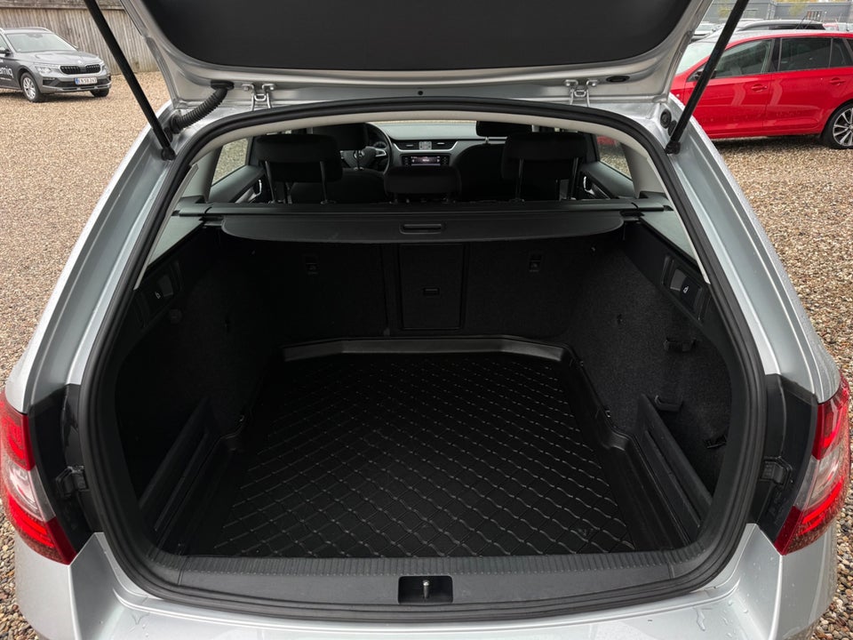 Skoda Octavia 1,5 TSi 150 Celebration+ Combi DSG 5d