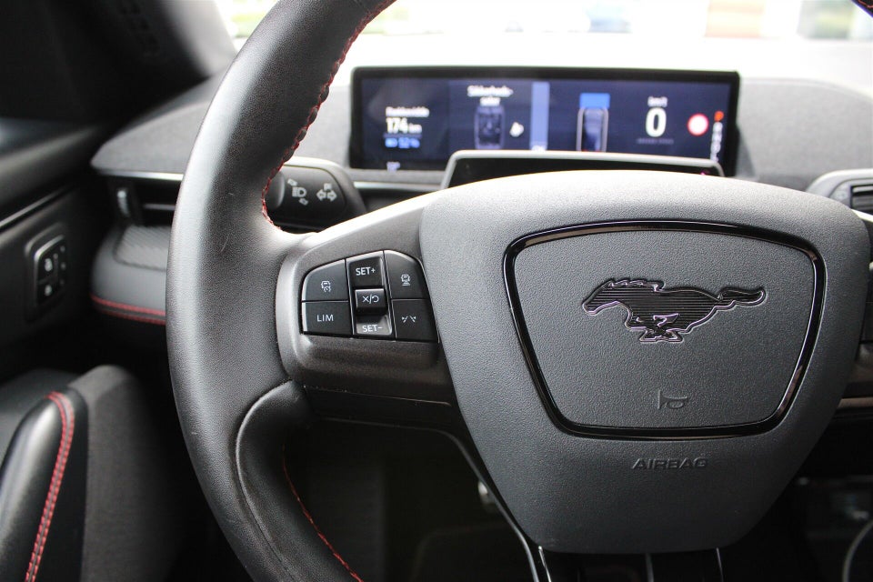 Ford Mustang Mach-E 88 Premium Extended Range 5d