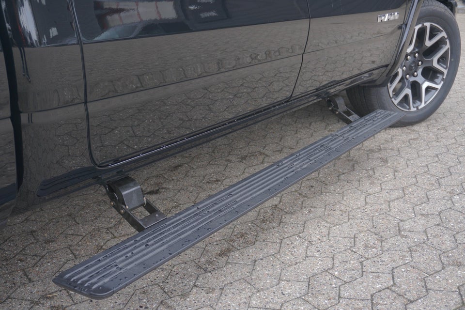 Dodge RAM 1500 3,0 Laramie aut. 4d