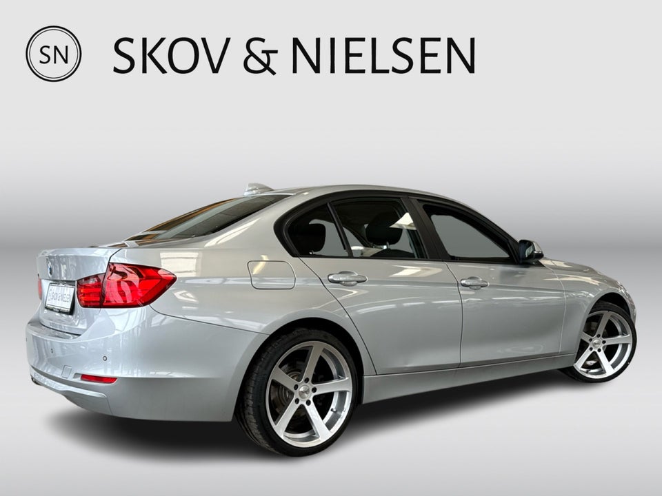 BMW 320d 2,0 aut. 4d