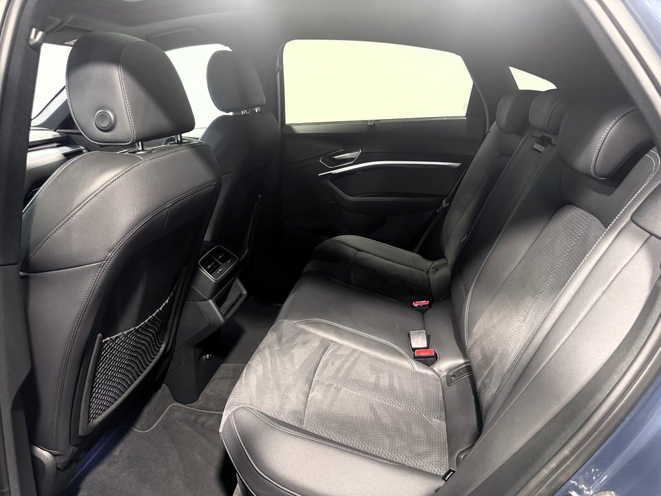 Audi e-tron 55 S-line Sportback quattro 5d