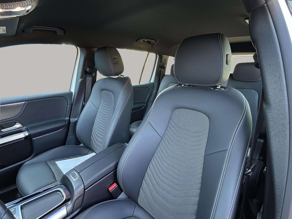 Mercedes EQB250+ Progressive 5d