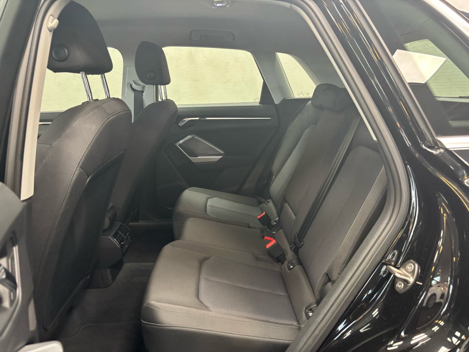 Audi Q3 35 TFSi S-tr. 5d