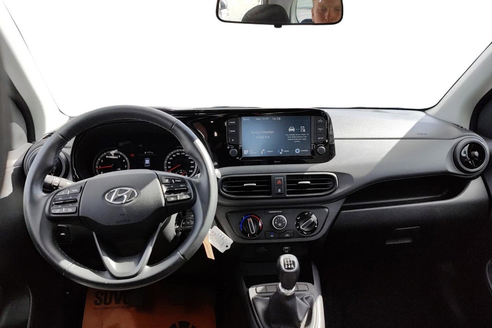 Hyundai i10 1,0 MPi Essential 5d