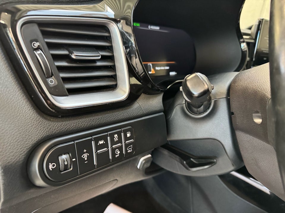 Kia XCeed 1,6 PHEV Upgrade DCT 5d