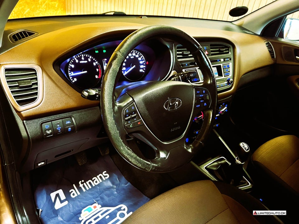 Hyundai i20 1,25 Trend 5d