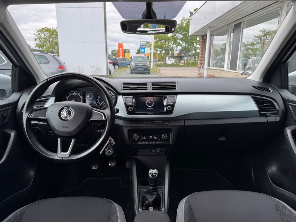 Skoda Fabia 1,0 MPi 60 Ambition 5d