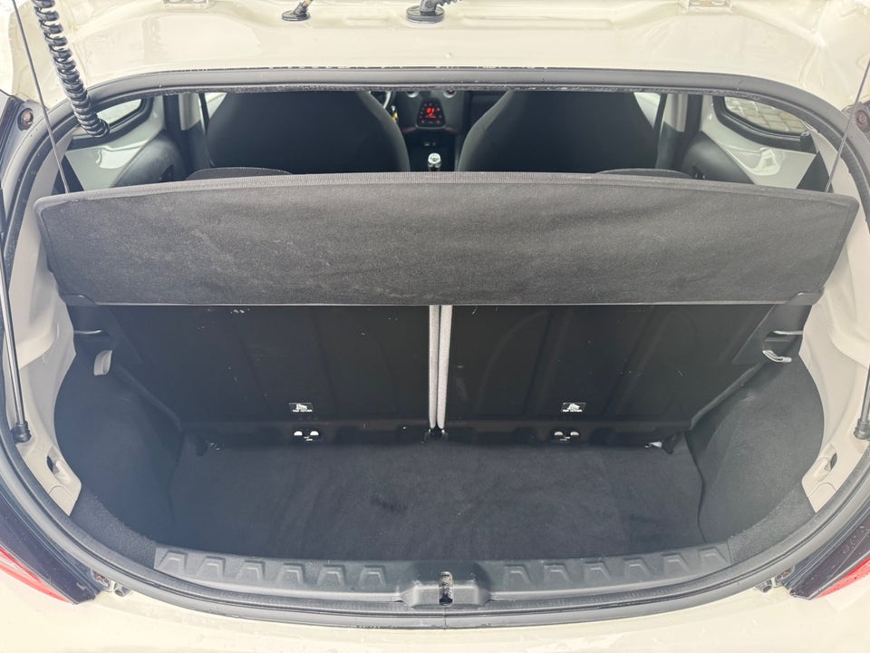 Toyota Aygo 1,0 VVT-i x-press 5d