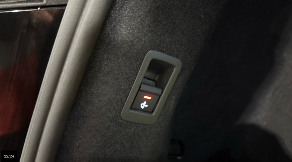 Audi Q4 e-tron 40 Advanced 5d